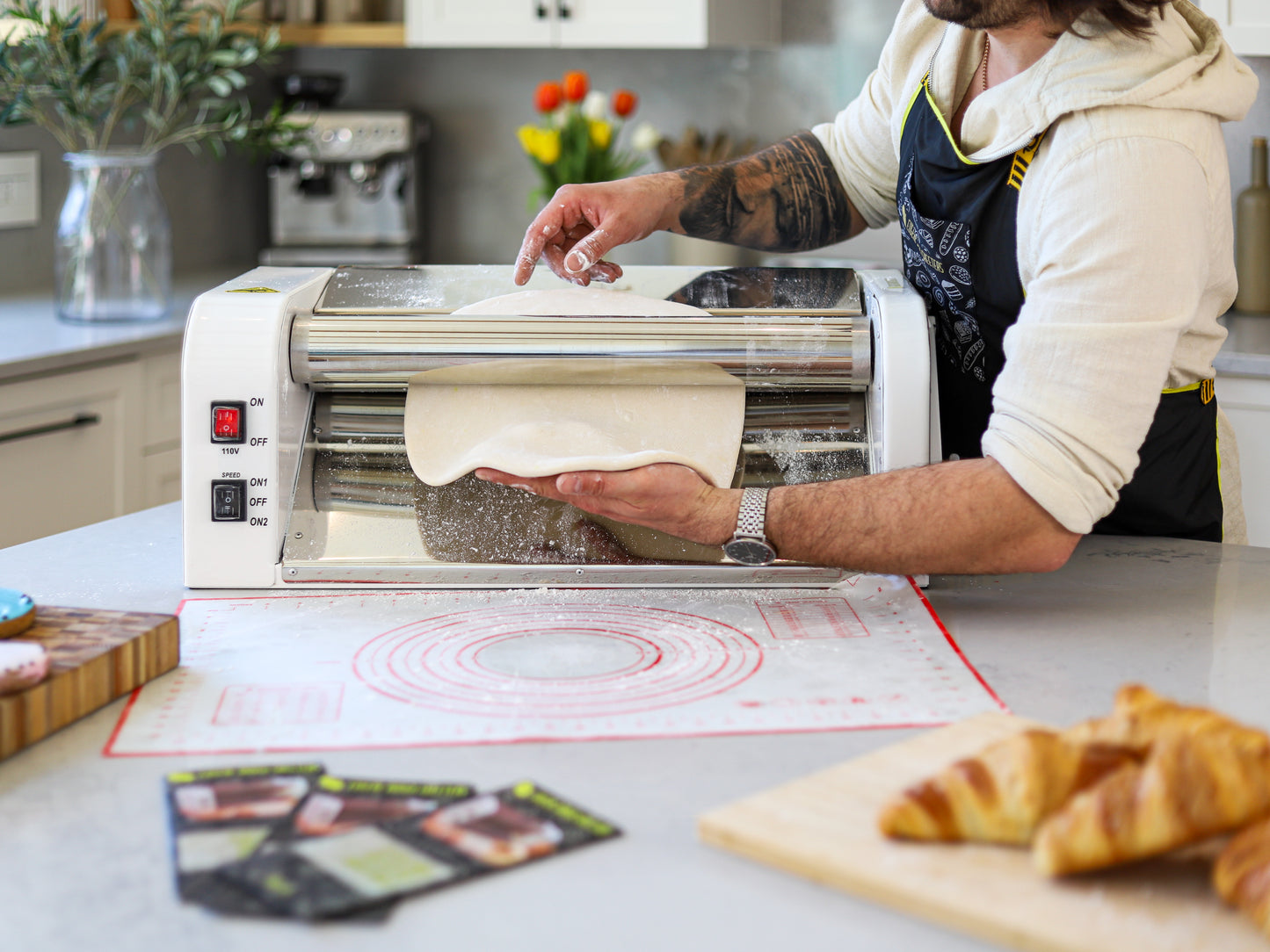 Laminadora de masa eléctrica: máquina para amasar de alta capacidad para pizza, pasteles y más, ideal para cocinas domésticas y comerciales