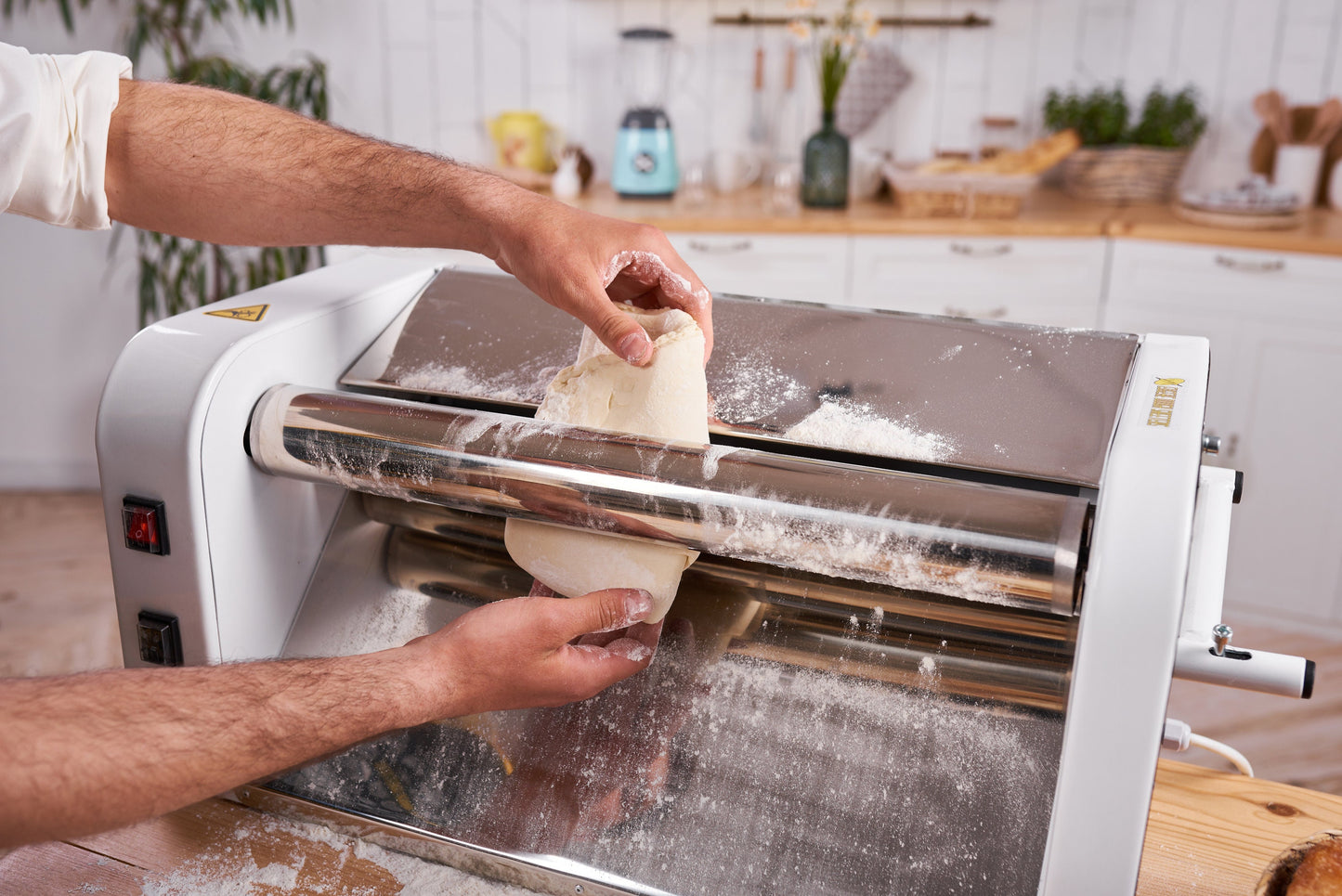 Laminoir à pâte électrique – Machine à laminer la pâte à grande capacité pour pizza, pâtisserie et plus encore – Idéal pour les cuisines domestiques et commerciales